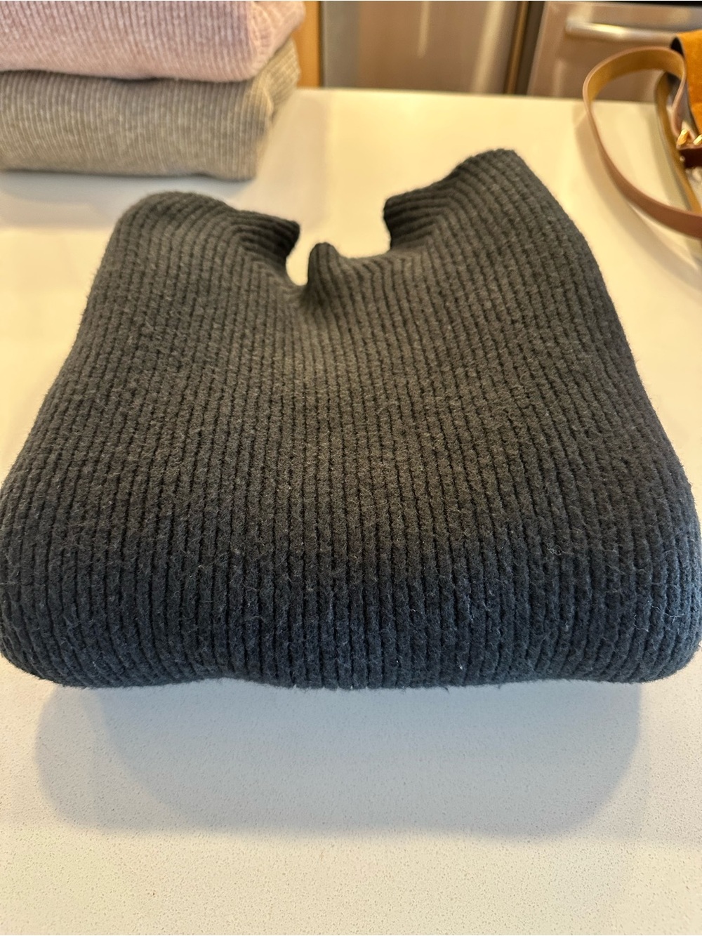 Abercrombie & Fitch black Sweater